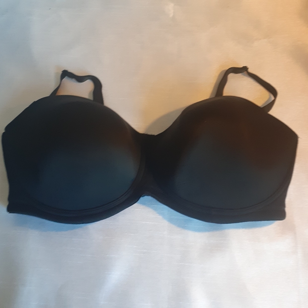 Blac Bra by Avenue 46DD